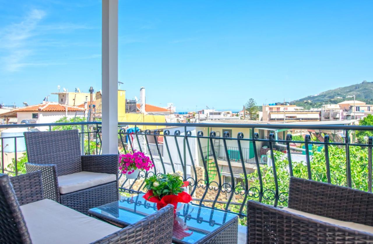 Zakynthos Town Modern Roof Apartment Extérieur photo