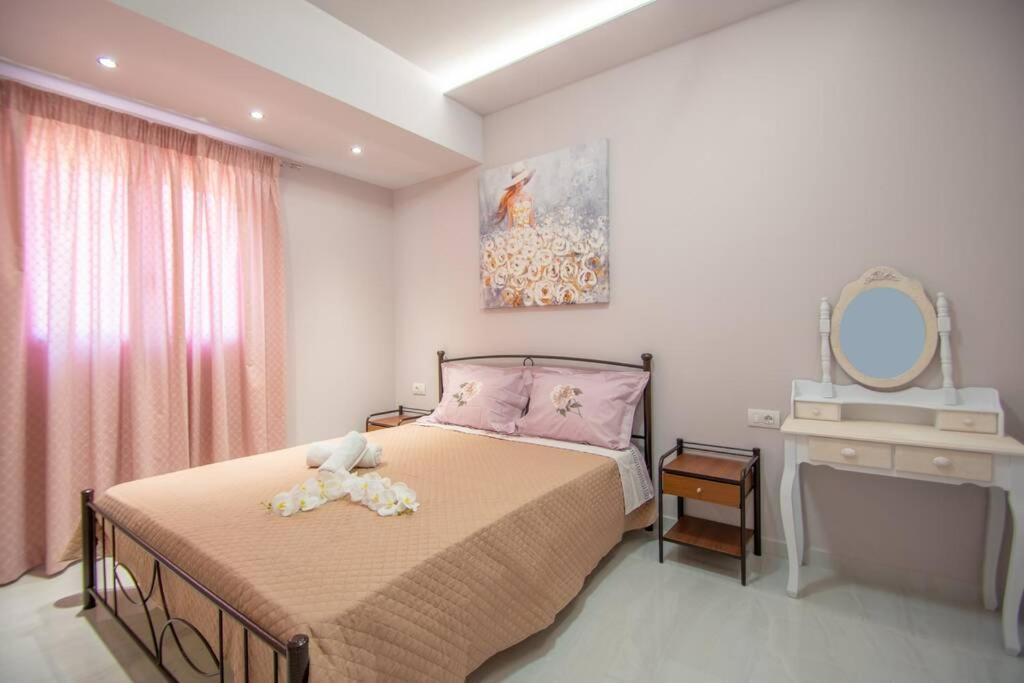 Zakynthos Town Modern Roof Apartment Extérieur photo
